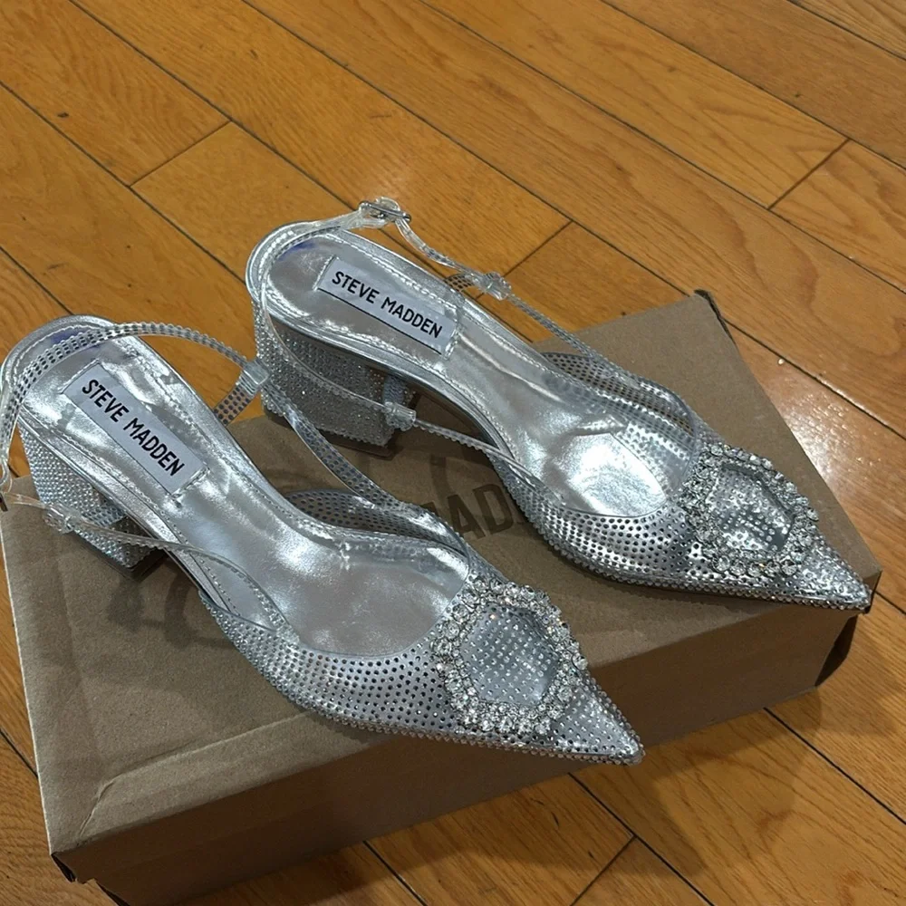 Steve Madden Bergen Heel in Clear Size: 6